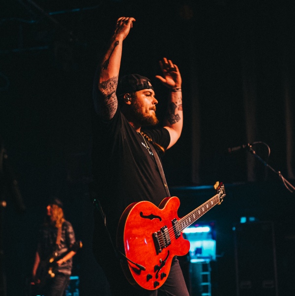 Kody West live on stage